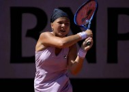 科维托娃在加拿大队比赛中险胜，比赛局势复杂引发热议！